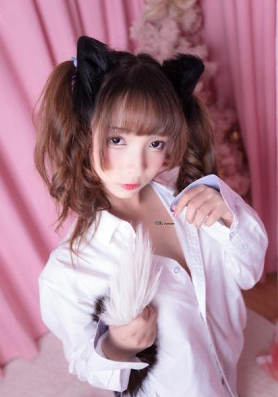 按摩房的女大学生电影
