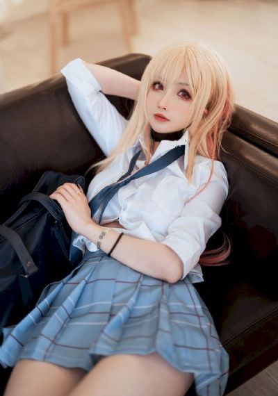 刘德华演唱会摔倒
