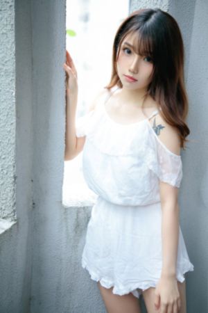 4连胜中国女排3比0横扫波兰