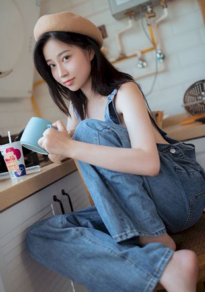 绝望憋尿学校