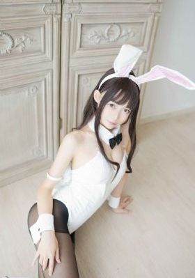 一边下奶一边吃面膜视频