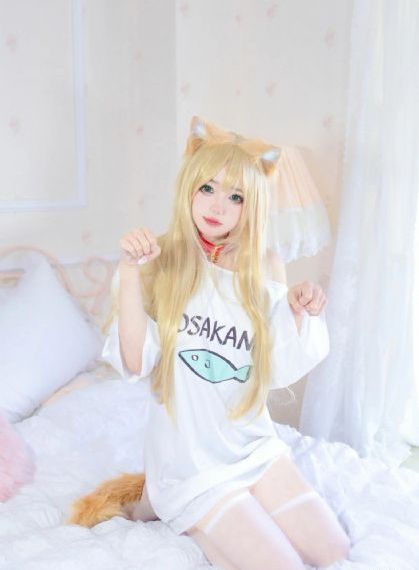 年轻性感妈妈