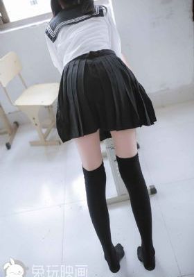 强行扒开双腿疯狂猛躁视频