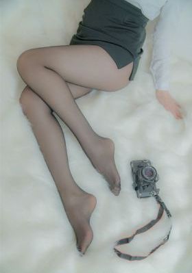 女上男下一进一出的视频