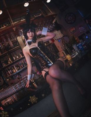 《落花时节又逢君》电视剧