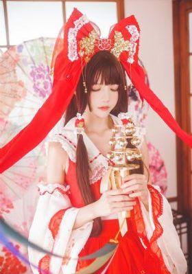 爱玛夫人